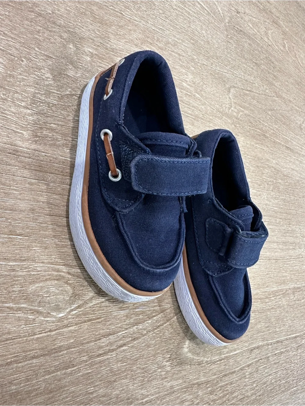 Gymboree Navy Canvas Hook-and-Loop Kids Sneakers with Brown Accent